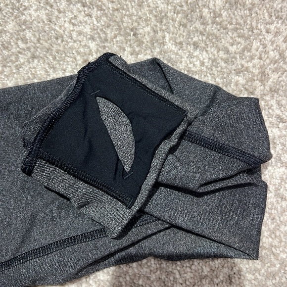 Lululemon jacket - Picture 6 of 6